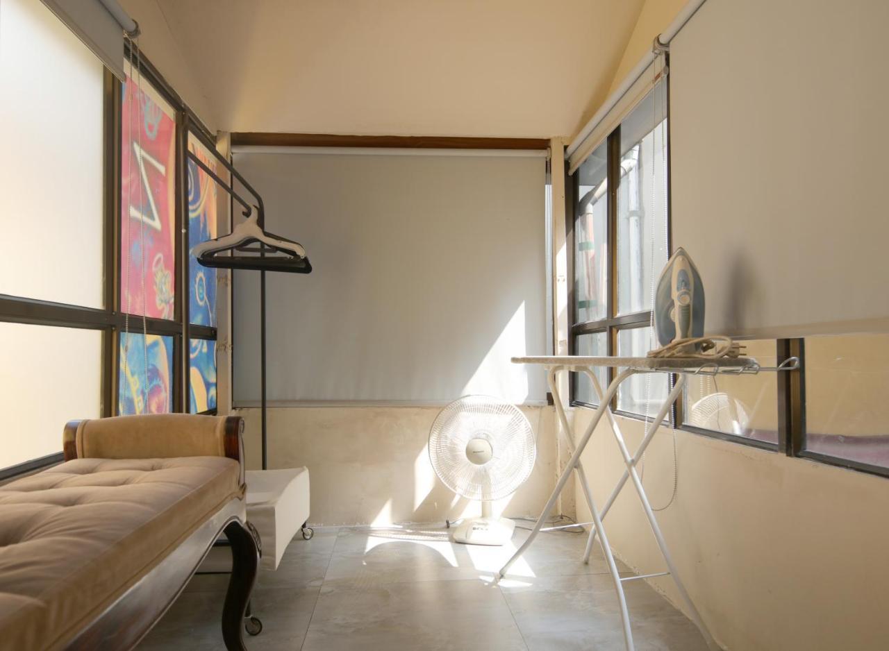 The First Ba Trieu Ha Noi Bed & Breakfast Hanoi Dış mekan fotoğraf
